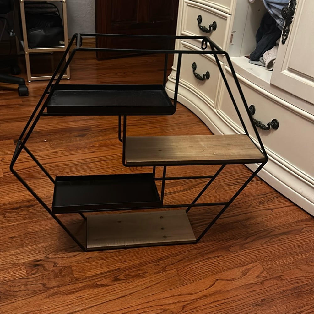 Wall decor shelf